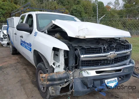 2008 Chevrolet Silverado 2500Hd Work Truck z USA, uszkodzony, nr VIN 1GCHC23K38F216002